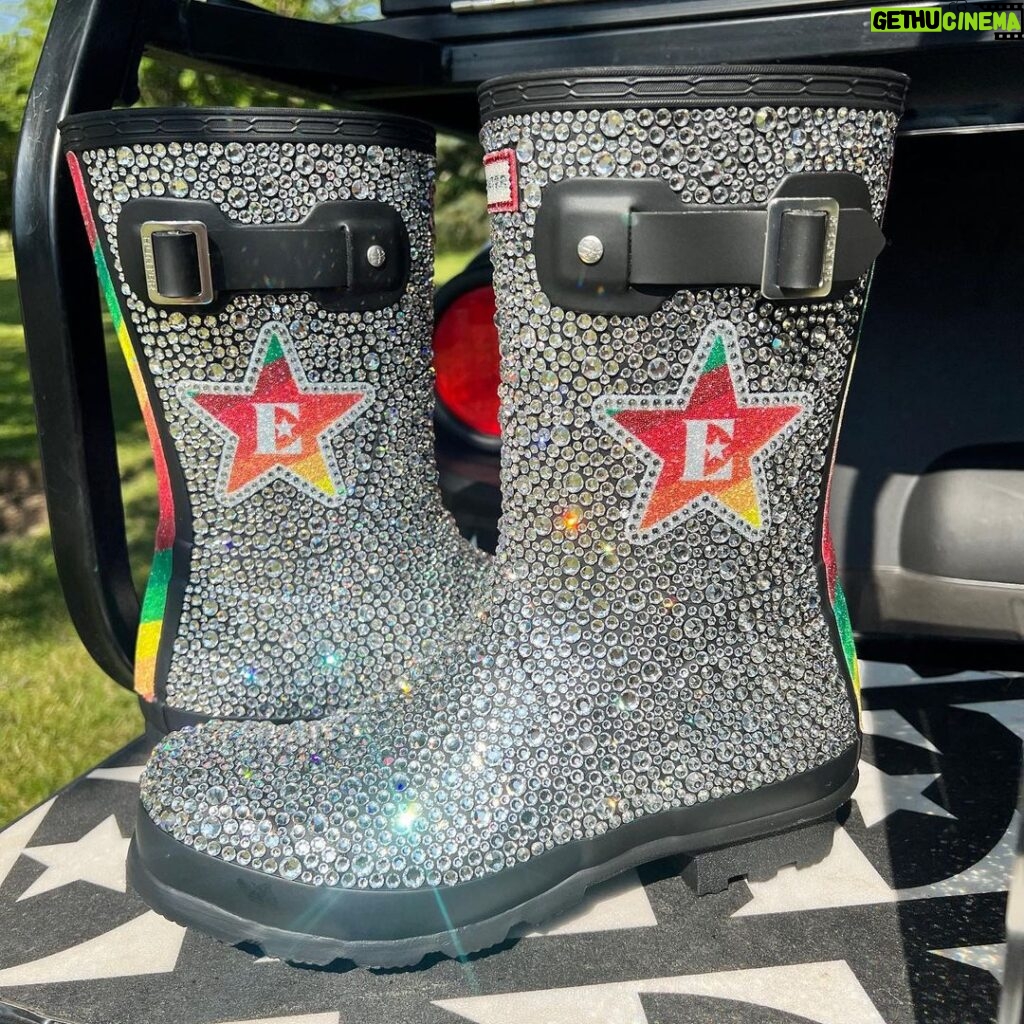 Elton John Instagram - Now my wardrobe is complete! Thank you @hunterboots for these one-of-a-kind wellies ✨ Watch out Glasto - here I come! Glastonbury Festival