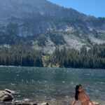 Emeraude Toubia Instagram - Not over these views 🚐🏕️☕️✨🩶 Yosemite National Park, California