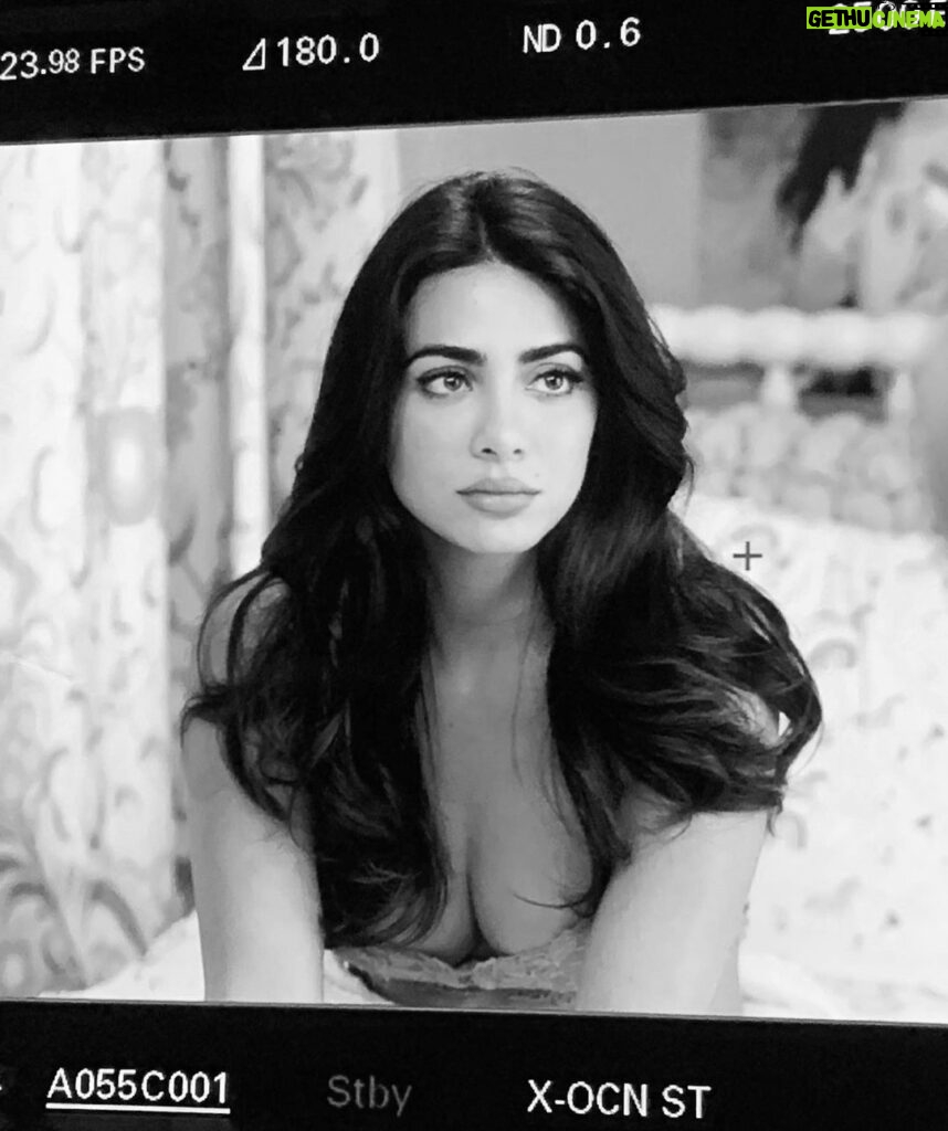Emeraude Toubia Instagram - 🎬🎥 @withloveonprime ❤️ coming soon :) Los Angeles, California