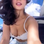 Emeraude Toubia Instagram - Wandering through paradise 🌞🇬🇷 Ithaca, Greece