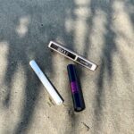 Emeraude Toubia Instagram - Celebrating the holidays beach style with my @lancomeofficial mascara cocktail mix!! I start with CILS Booster XL primer, then my all-time favorite, Lash Idôle and finally sprinkling in Monsieur Big! Sunsets on the beach, footprints in the sand, stars in the sky, and Lancôme’s sparkles in my eyes ✨ #LancomePartner #LancomeLashes #LancomeMascara #MascaraCocktailing