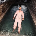 Emis Killa Instagram - + 33 ❗️ La foto non c’entra un cazzo ma non avevo altro da postare. Grazie a tutti per gli auguri. 🖤