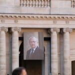 Emmanuel Macron Instagram - À Jacques Delors. Invalides