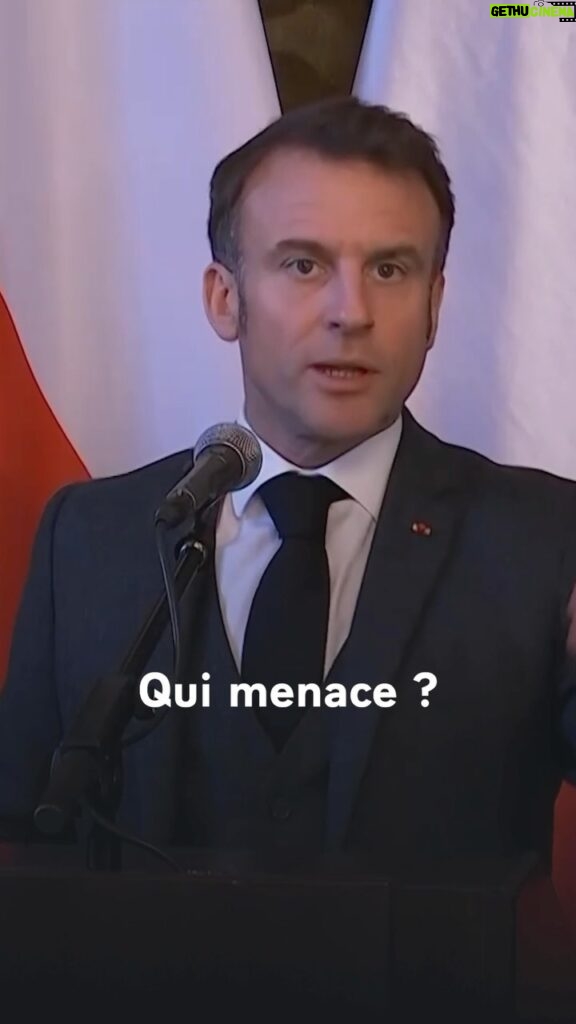 Emmanuel Macron Instagram - Qui a lancé la guerre en Ukraine ? Qui menace avec l’arme nucléaire ? Soyons lucides sur ce qui se joue en Europe.