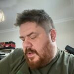 Emre Mutlu Instagram - Arkadaş ortamında mütevaziliği elden bırakırsa koparılacağını iyi bilen CEO Ergun.