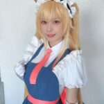 Enako Instagram - ただいま発売中の『月刊アクション』表紙です✨ 「小林さんちのメイドラゴン」連載10周年記念でコラボコスプレさせていただきました🐉