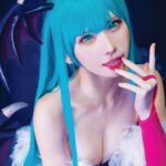 Enako Instagram - 「ヴァンパイア」/ モリガン・アーンスランド 6/21(水)発売の写真集『えなこ Cosplayer2』に収録されています🦇 https://amzn.asia/d/2HmIXMU #cosplay