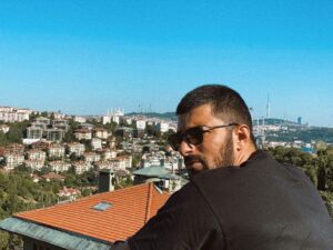 Engin Akyürek Instagram - 🌞