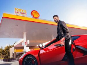 Engin Akyürek Instagram - 💛Shell#Hepileride