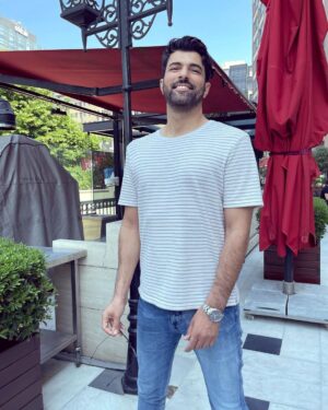Engin Akyürek Instagram - 😁
