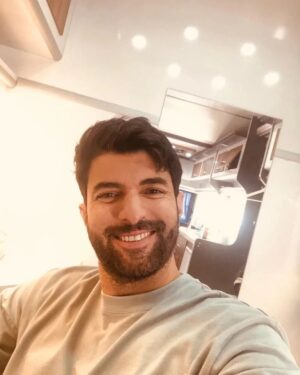 Engin Akyürek Instagram - İyiyim, herkese teşekkürler, sevgiler..
I'm fine, thanks to all, love..