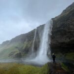 Enrique Gil Instagram - ☔️ Seljalandsfoss