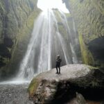Enrique Gil Instagram - ☔️ Seljalandsfoss