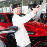 Enzo Knol Instagram - De nieuwe wrap! Beste tot nu toe, wat een kleur. En wat een prachtig werk van @nextlevel.cars 🤝🏼 Wat vinden jullie?👇🏼