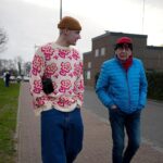 Enzo Knol Instagram - Deze foto’s & filmpjes laten zien hoe close ik ben met mijn opa & oma. En met hoeveel plezier ik van kleins af aan tot nu mijn 30e langs ben gegaan. En ook zeker zal blijven doen. Alleen dan zonder opa. En dat doet zoveel pijn. Want het is ook zo snel gegaan. Gelukkig nog de kans gekregen om je meerdere keren te zien en mooie gesprekken te voeren, en zelfs nog te kunnen lachen. Zonder opa was er geen Enzo Knol, zonder opa was ik al lang verloren. Jij bent er altijd voor mij geweest en ik heb geprobeerd om zoveel mogelijk liefde terug te geven. Wat hebben we veel moois meegemaakt de afgelopen jaren. Ik hield je altijd op de hoogte van wat ik aan het doen was. En dan kreeg ik vaak als reactie terug dat je zo trots op me was en dat jij je verheugde om mij weer te zien in het mooie Assen. Samen met Myron natuurlijk. En daar verheugde wij ons ook op. Opa, je zal enorm gemist worden, door familie, vrienden, en ook zeker alle fans die gek op jou zijn geworden door alle YouTube jaren heen. Rust zacht ❤️