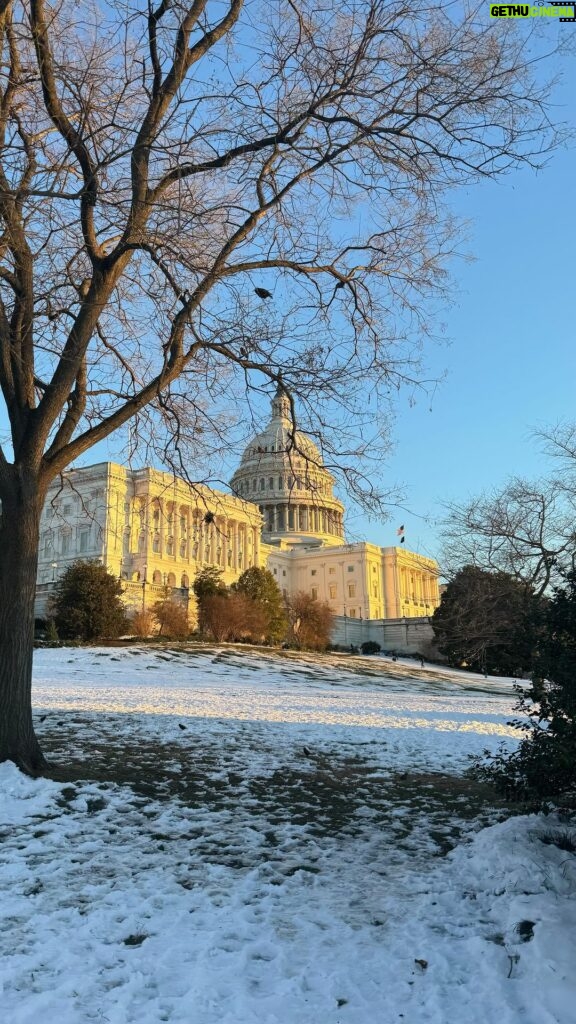 Enzy Storia Instagram - ❄️❄️❄️❄️ Washington D.C.