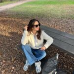 Enzy Storia Instagram - Sweater weather 🍂 Great Falls National Park