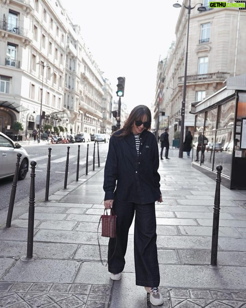 Enzy Storia Instagram - Happy to be back in Paris with @lacoste! 🐊 #lacosteFW24 Paris, France