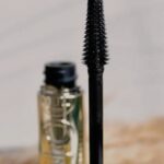 Enzy Storia Instagram - When was the last time you made a such a close-up video of your face? Honestly, this is my first time 😣😆 But fortunately, my eyes look perfect thanks to PANORAMA MASCARA 🥰😍 @lorealindonesia, the details are impressive and it feels very durable 🖤 Ini Sudah bisa diorder via Shopee ya teman-teman mulai tgl 26-28 Feb. #MataPanoramaYangBicara #MakeUp