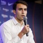 Eric García Instagram - Acaba un año duro, donde muchos hemos perdido a familiares y amigos, gente importante en nuestras vidas. Un año de muchas emociones contrapuestas en los que han habido dias muy ilusionantes y muy tristes. Solo hay una cosa clara, vamos a luchar por un 2022 lleno de salud y con muchas alegrías en el que si tots units fem força, lo sacaremos adelante. Feliç any Nou a tothom! Feliz año nuevo! Happy new year!