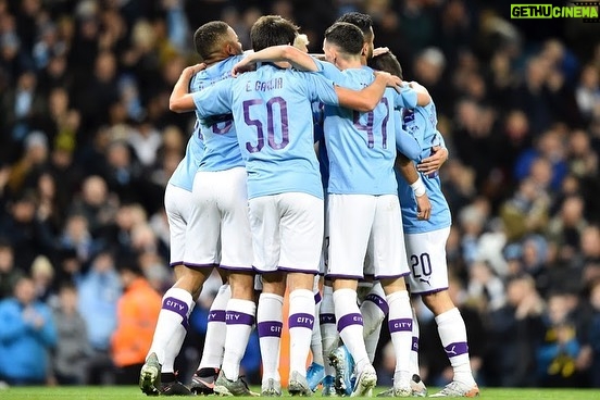 Eric García Instagram - Great win yesterday at home against Southampton to go through the next round of the Carabao Cup💪⚽️🔝🔵 Etihad Stadium