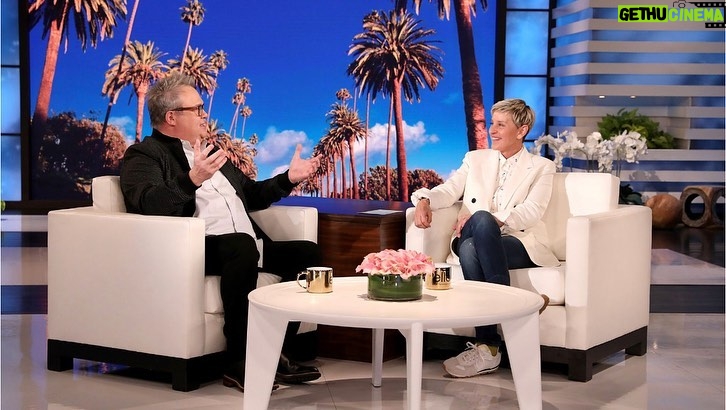 Eric Stonestreet Instagram - My 20th and final time on @theellenshow is on today. Thanks for all the memories. @andylassner #ellendegeneres