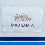 Eric Stonestreet Instagram - Let’s get all Mad Santa up in here! @disney @disneyplus @thesantaclauses