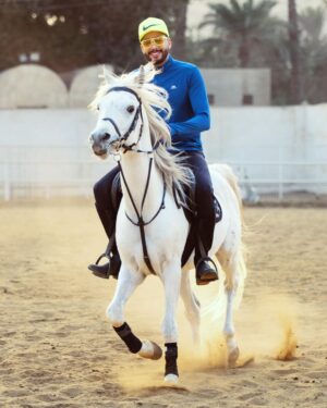 Essam Elsakka Instagram - 🐴🐴 #horse #horses #horseriding  #horselove  #horselovers @aljawhara_stud @abdo.elfeky.ph