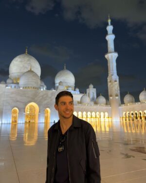 Esteban Ocon Instagram - A bit of Vegas, a bit of Abu Dhabs 📸