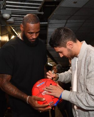 Esteban Ocon Instagram - That was cool 🏀 @kingjames