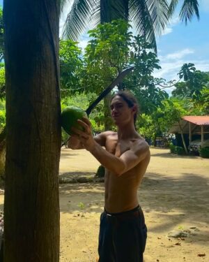 Ethan Torchio Instagram - I lived in Costa Rica for three years of my life when I was younger. This year, destiny told me it was time to come back. After 12 years since the last time I’ve been there, I can definitely tell it was the right choice, and pretty intense as well. 
All my love goes to nature untouched by humans 🌎