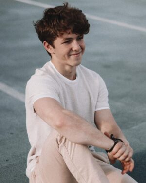 Ethan Wacker Instagram - This was the longest my hair has ever been