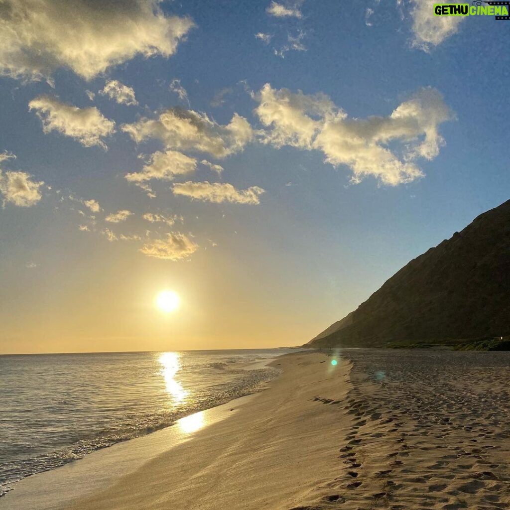 Ethan Wacker Instagram - Happy earth day everyone! let’s keep our planet healthy and clean so we can enjoy it into the future #earthday Honolulu, Hawaii