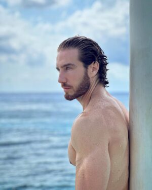 Eugenio Siller Thumbnail - 63.4K Likes - Most Liked Instagram Photos