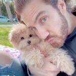 Eugenio Siller Instagram - Animal Lover 😊🐶 At the Park