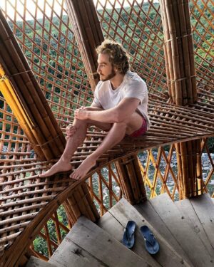 Eugenio Siller Instagram - Sunset Hunter / Cazador de atardeceres 🌅 

@yucatanturismo 
@destinomiomx