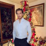 Eugenio Siller Instagram – Merry Christmas !!! 🎄 • Dec 24, 2023 • San Pedro Garza Garcia,Monterrey N.L