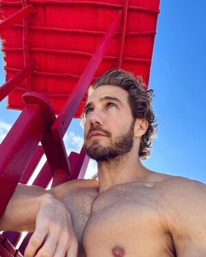 Eugenio Siller Instagram - • BAE-WATCH • ☀️ 🛟