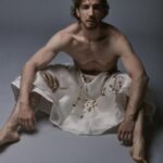 Eugenio Siller Instagram - Some more pics … @revistasarah 📸: @diego.bigolin 👕: @sergio.valenzuelach PR: @palomocaro @puntoyapartemk Mexico City, Mexico