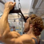 Eugenio Siller Instagram – Back workout today !!! 👊🏼💥 Los Angeles, California
