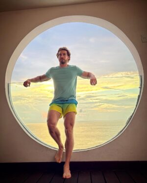 Eugenio Siller Instagram - The Circle of Life … ⭕️ ☀️ ☁️ 🌊