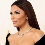 Eva Longoria Instagram - 96th Academy Awards 💫 @stylememaeve @kenpaves @beautybyelan @nail_sunny