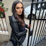 Evelyn Sharma Instagram - Mama said brush your teeth and go to bed. 💥 #mamasnightout #parenting #momlife #twoundertwo