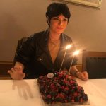 Ezgi Mola Instagram - Yeni yaşım hoş geldi. Kutlayan , güzel dileklerini paylaşan herkese çok teşekkür ederim! Birlikte nice güzel yıllara. İyi ki varsınız ✨🍀