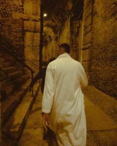 Fabio Bartolo Rizzo Instagram - Primo rapper all’Arena di Verona ✨ 🎭 Grazie a tutti per l’incredibile energia, è stato magico. Domani ci prendiamo Torino 🫳🏾