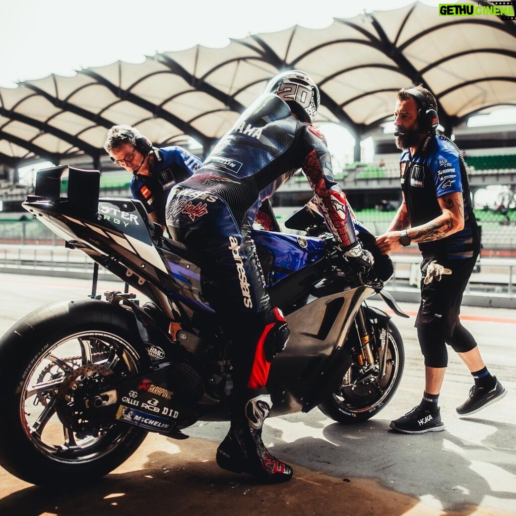 Fabio Quartararo Instagram - A lot of different electronic and settings changes during today. We still need time to find our ways to be competitive especially for one lap. Last day in Sepang tomorrow 👊🏼