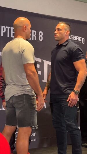 Fabrício Werdum Instagram - 8 DE SETEMBRO VOLTO A FAZER O QUE MAIS GOSTO NA VIDA! 

MMA SEM LUVA ( VALE TUDO) 
@gamebredfc @gamebredfighter
