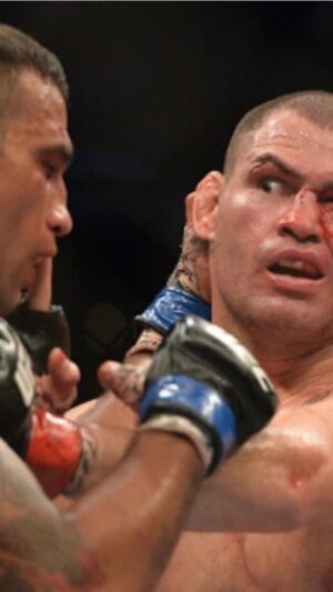 Fabrício Werdum Instagram - HÁ 8 ANOS ACONTECEU UMA DAS LUTAS MAIS IMPORTANTE DA MINHA CARREIRA! 

13 de junho #2015 

OBS: Foi ontem! Hoje é dia 14 mongolão!🤦🏻‍♂️
