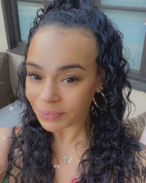 Faith Evans Instagram - Thanks for my @bundlesbybell Kior! @busyb80 👱🏻‍♀️: @amber4hair