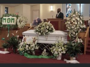 Faith Evans Instagram - You had it litty my Pee Wee! Your girls did it up, your family & friends showed up and showed out! We love & miss you my baby! And that’s my goddaughter @princess.kennedi on the last slide with her old soul🤦🏻‍♀️ #LuceleStrong #902 from da #11